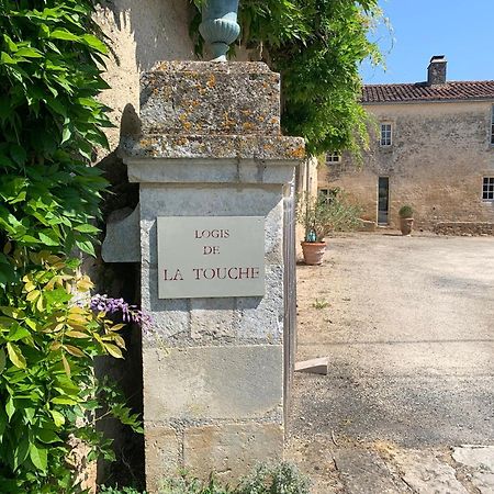 Logis De La Touche Bed & Breakfast Saint-Hilaire-des-Loges Exterior foto