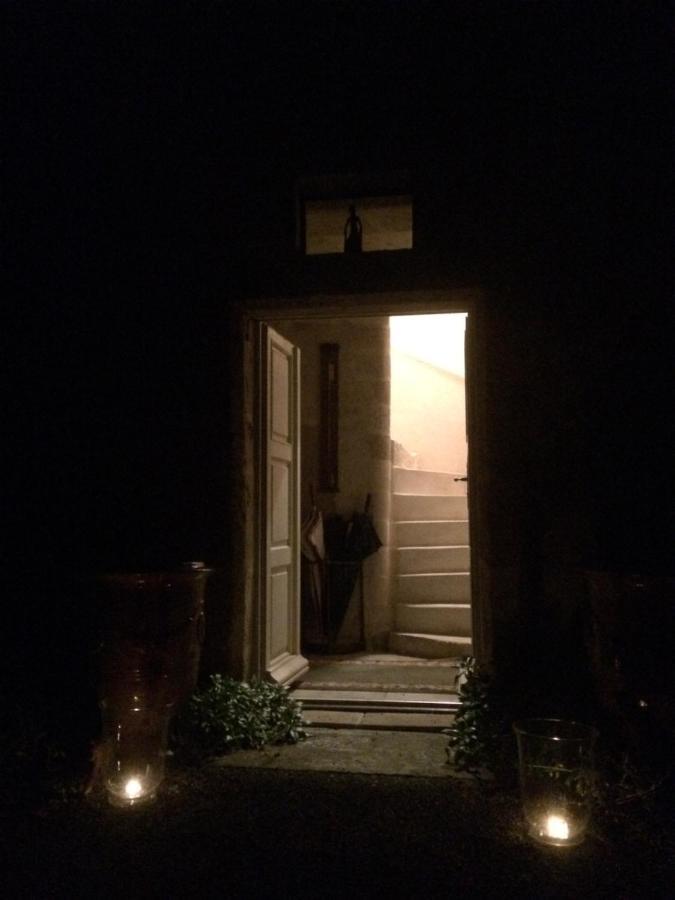 Logis De La Touche Bed & Breakfast Saint-Hilaire-des-Loges Exterior foto
